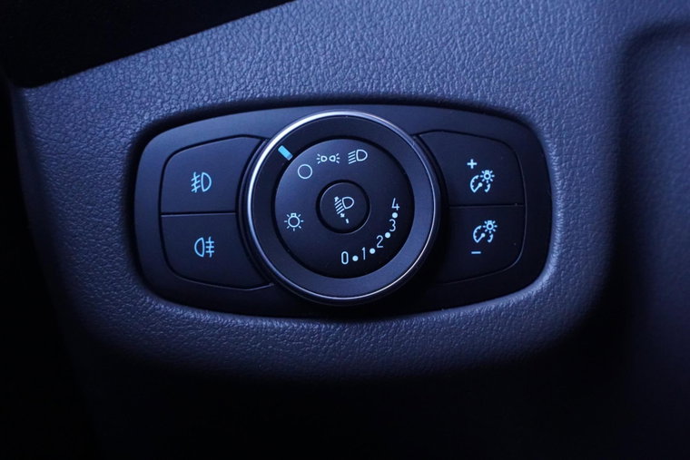 Vehicle Image 39
