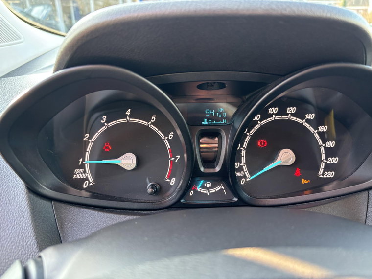 Vehicle Image 22