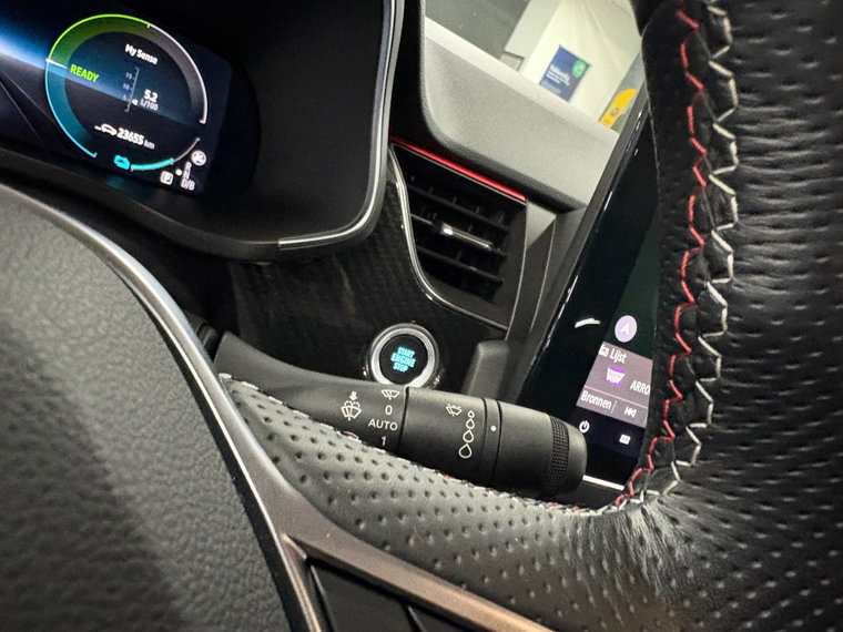 Vehicle Image 15