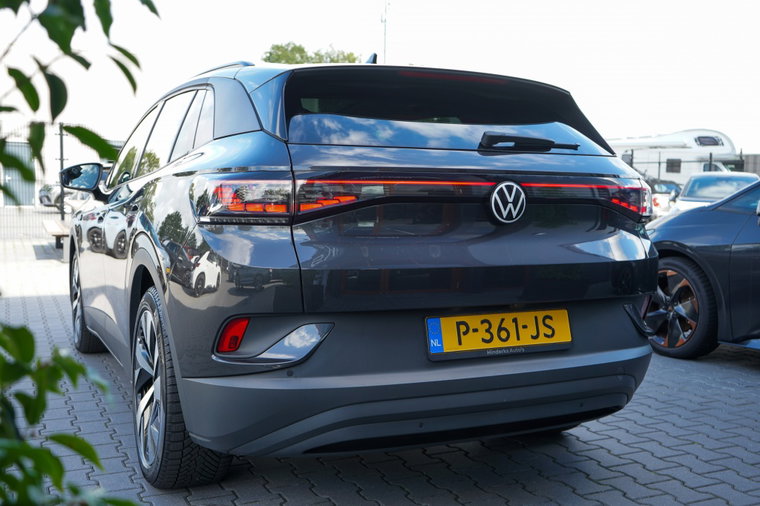 Vehicle Image 20