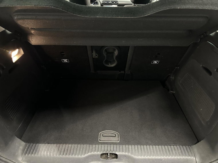 Vehicle Image 46