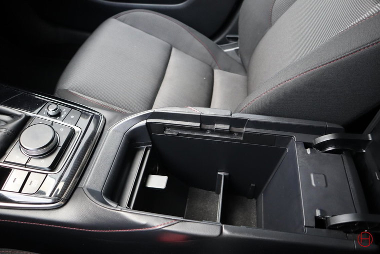 Vehicle Image 38
