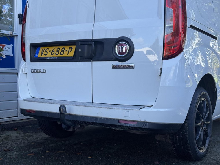 Vehicle Image 27