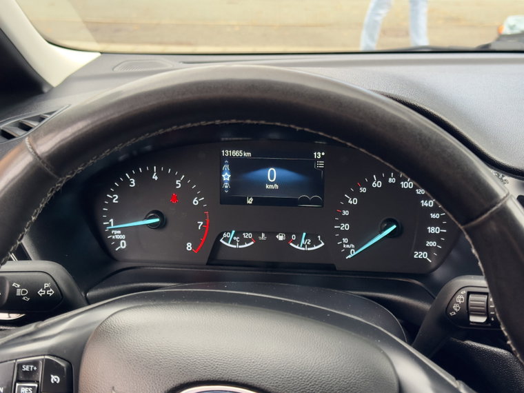 Vehicle Image 24