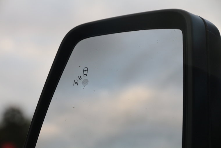 Vehicle Image 23