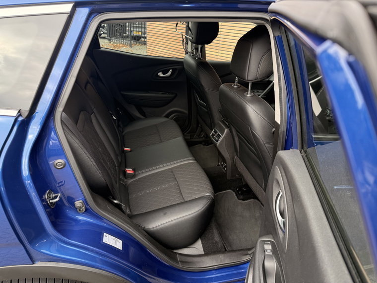 Vehicle Image 41