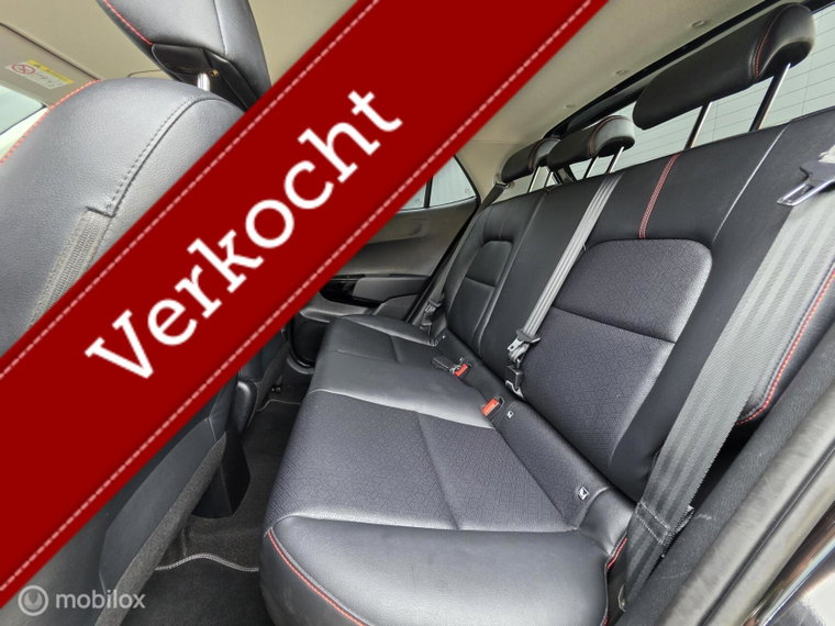 Vehicle Image 12