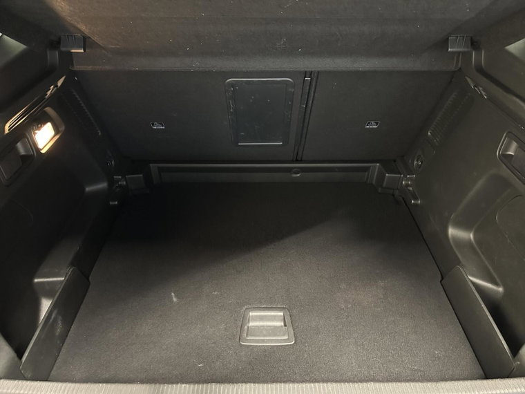 Vehicle Image 39