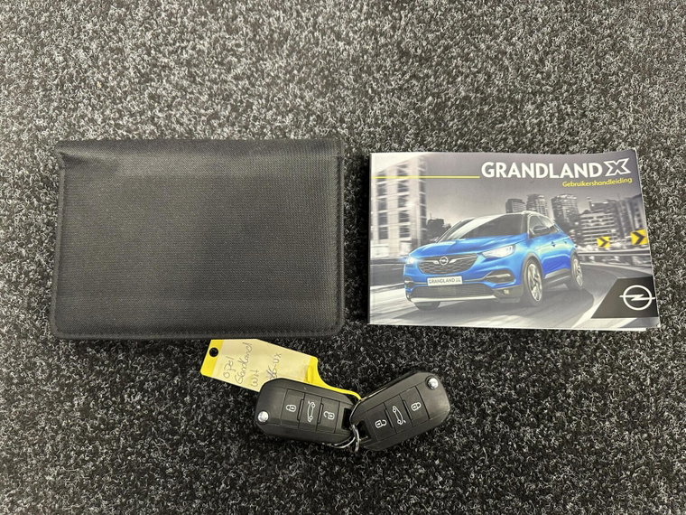 Vehicle Image 40