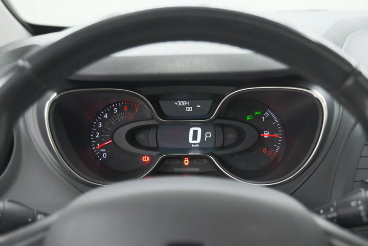 Vehicle Image 26