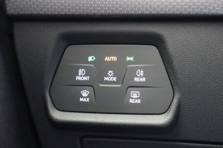 Vehicle Image 29