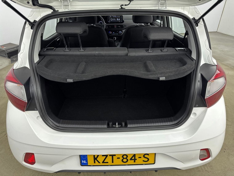 Vehicle Image 23