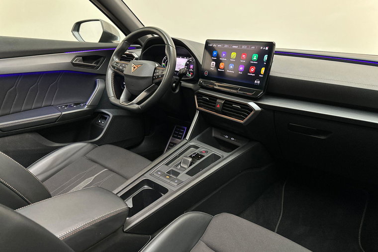 Vehicle Image 15