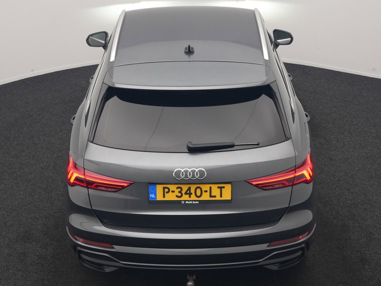 Vehicle Image 36