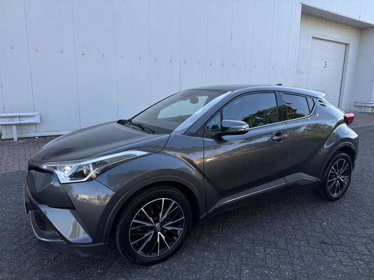 Vehicle Image 16