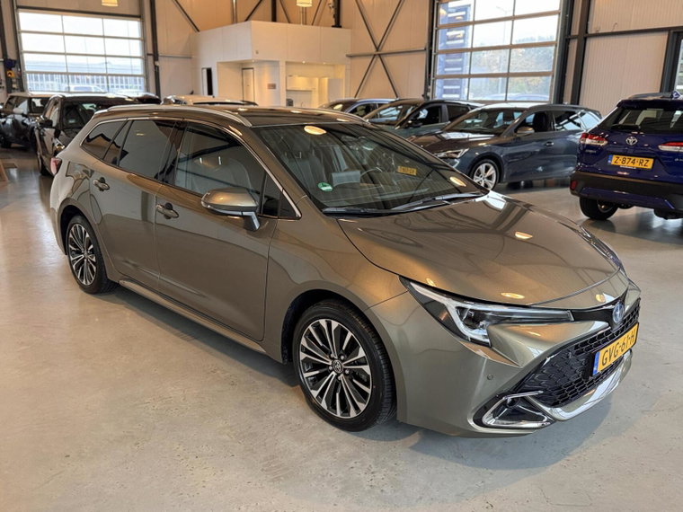 Vehicle Image 30