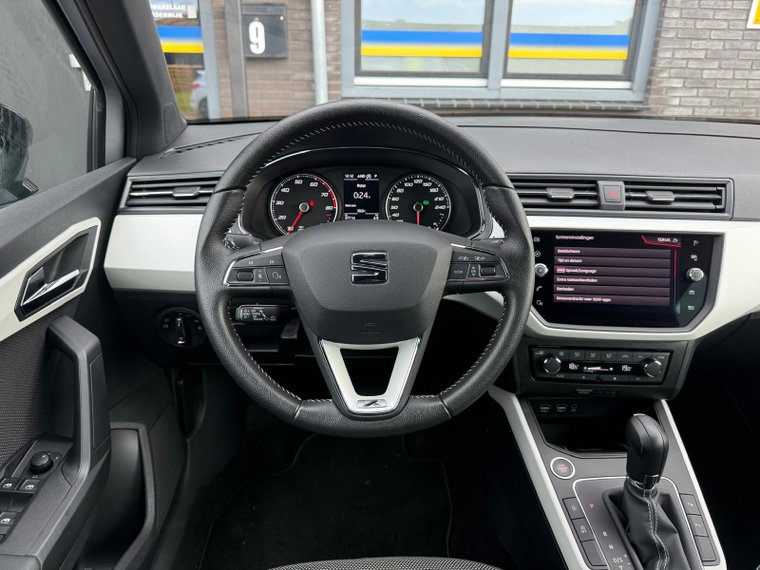Vehicle Image 22