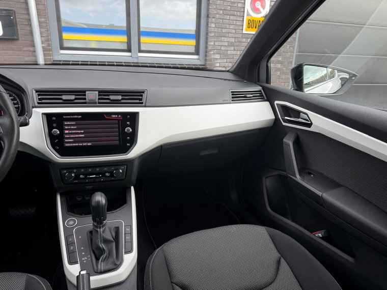 Vehicle Image 27
