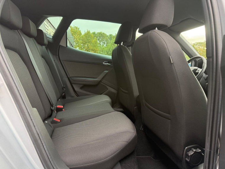 Vehicle Image 39
