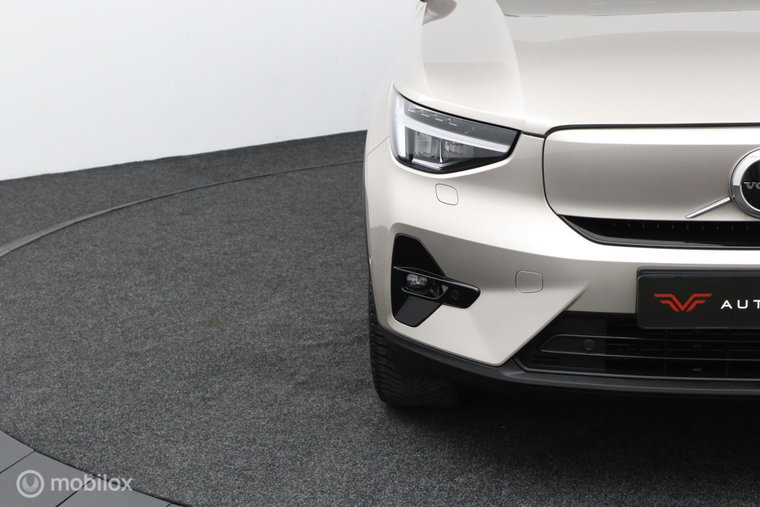 Vehicle Image 41