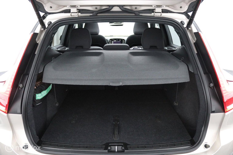 Vehicle Image 47