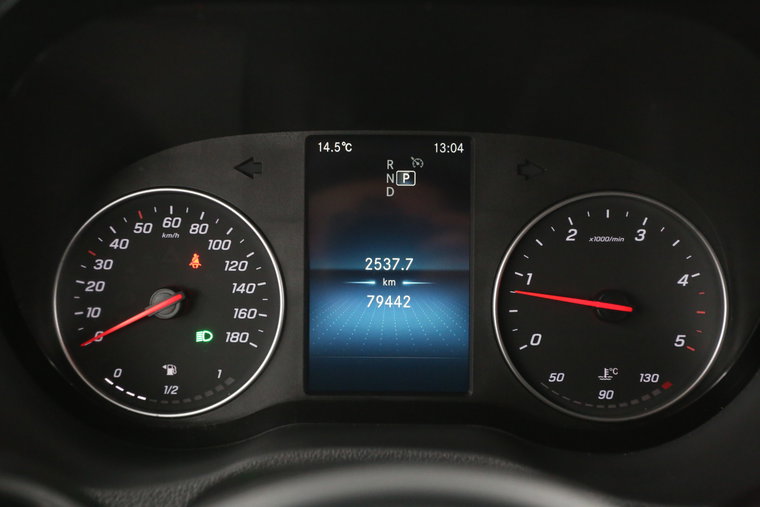 Vehicle Image 13