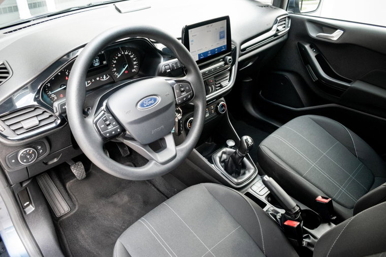 Vehicle Image 35