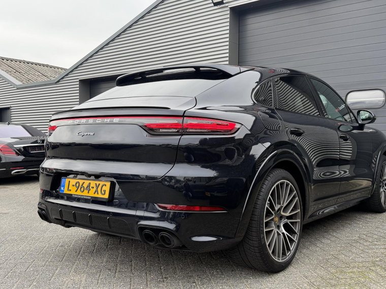 Vehicle Image 35