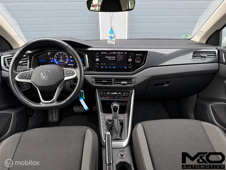 Vehicle Image 15