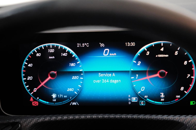 Vehicle Image 23