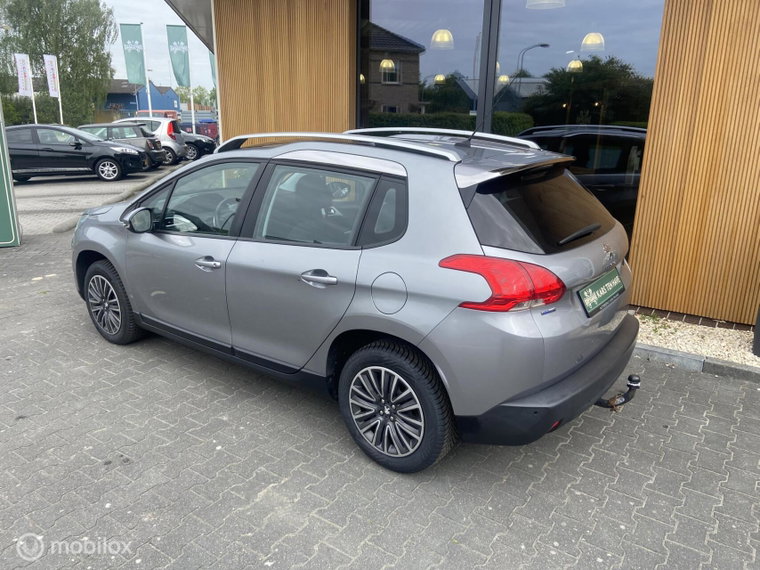 Vehicle Image 37