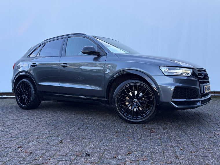 Vehicle Image 32