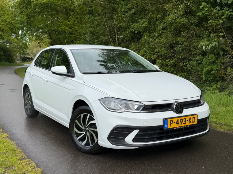 Vehicle Image 7