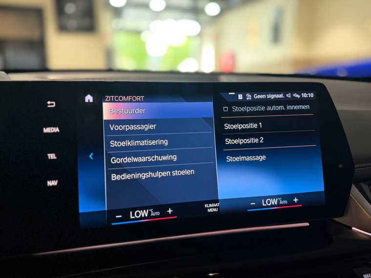 Vehicle Image 38