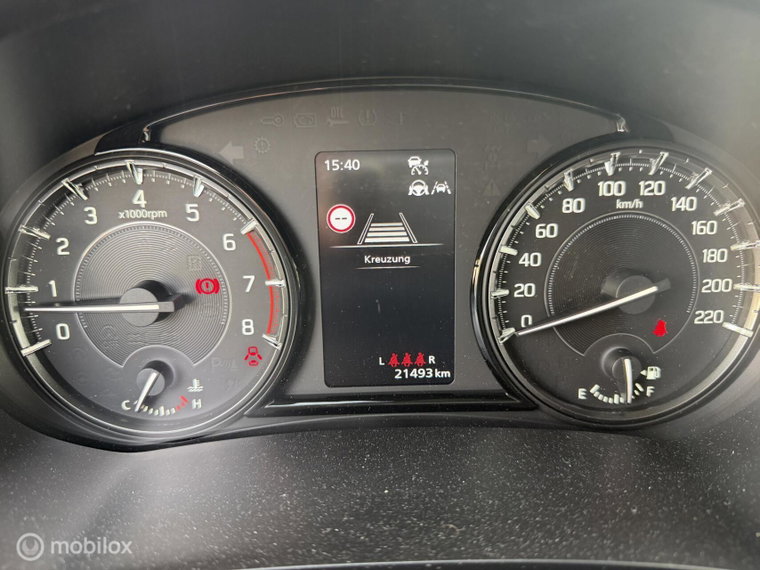 Vehicle Image 15