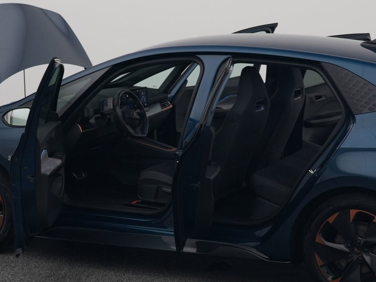 Vehicle Image 34