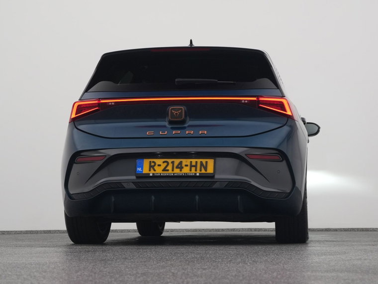 Vehicle Image 37