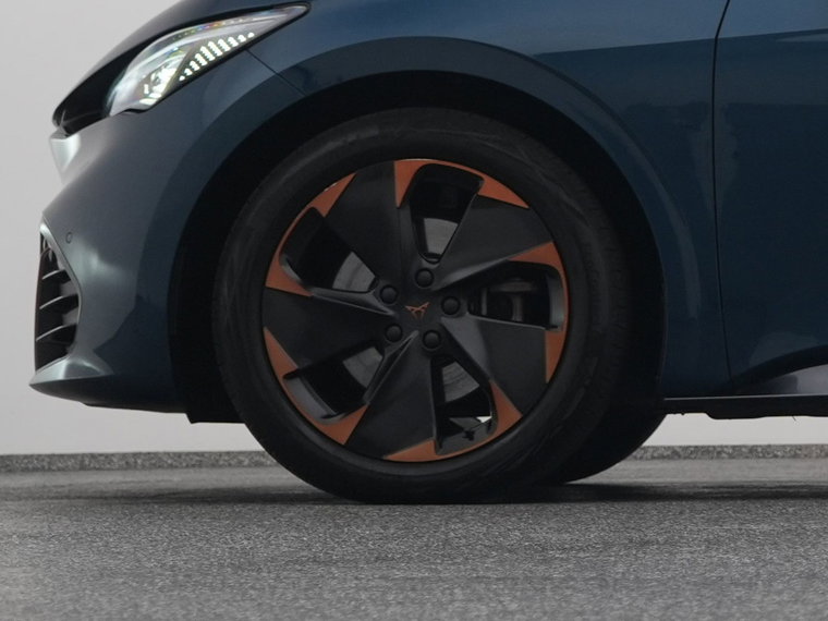 Vehicle Image 40