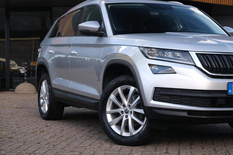 Vehicle Image 15