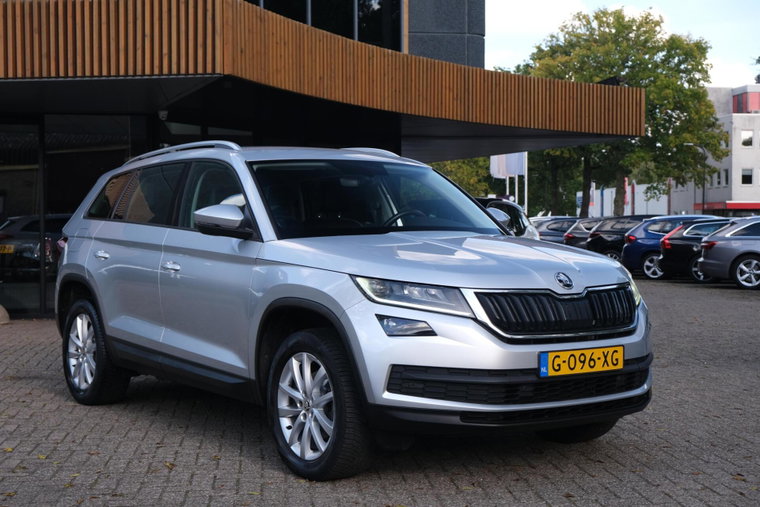 Vehicle Image 8