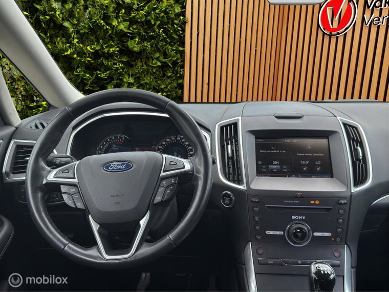 Vehicle Image 15