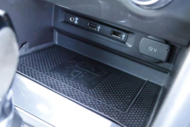 Vehicle Image 36
