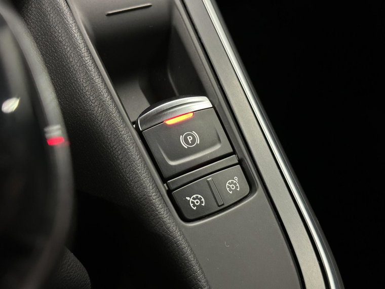 Vehicle Image 50