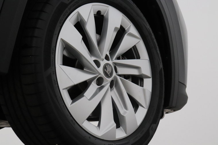 Vehicle Image 50
