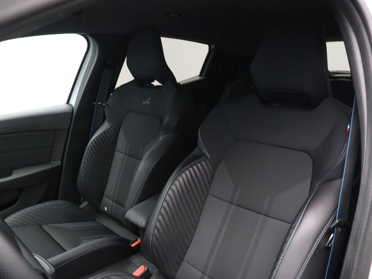 Vehicle Image 38