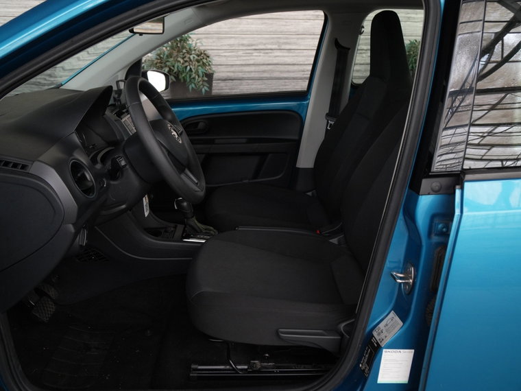 Vehicle Image 24