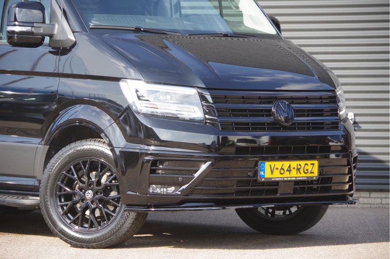 Vehicle Image 28
