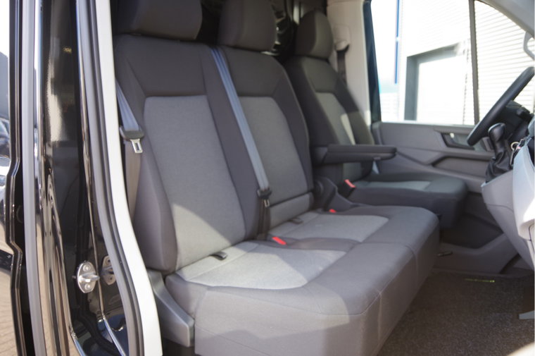 Vehicle Image 36