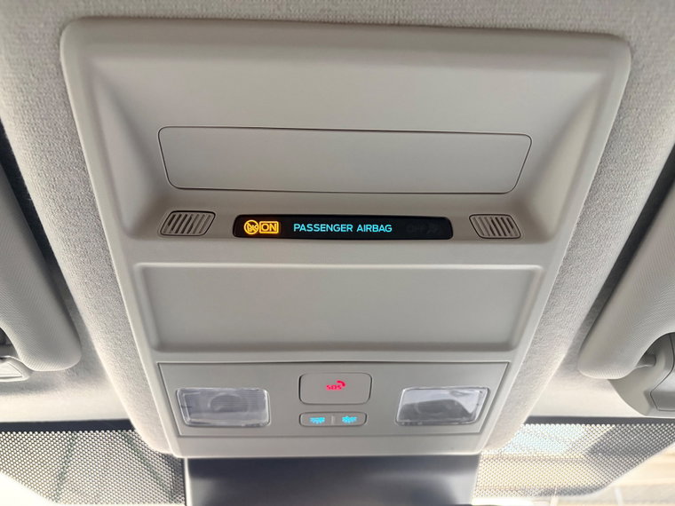 Vehicle Image 30