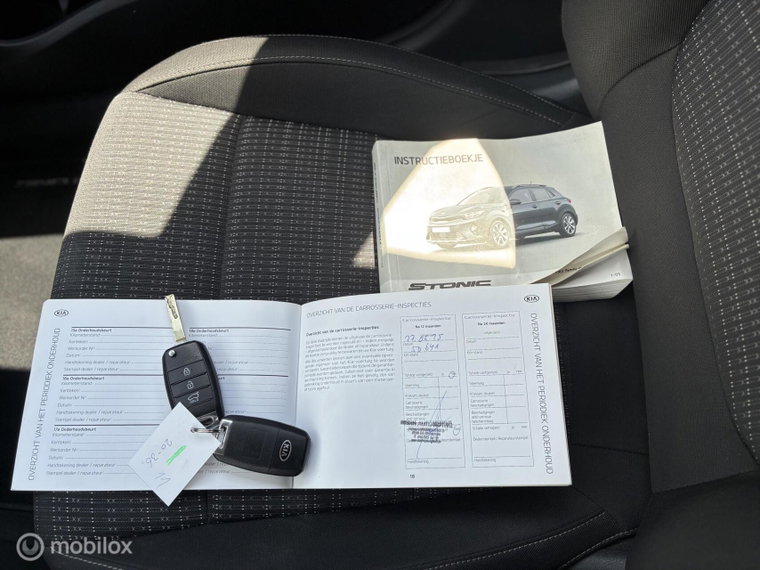 Vehicle Image 20